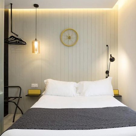 Atypik Hotel Clichy Eksteriør billede