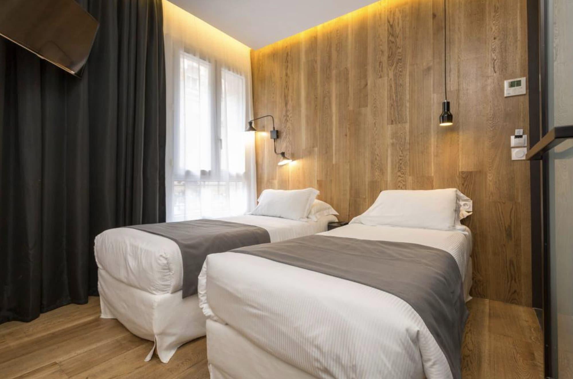 Atypik Hotel Clichy Eksteriør billede