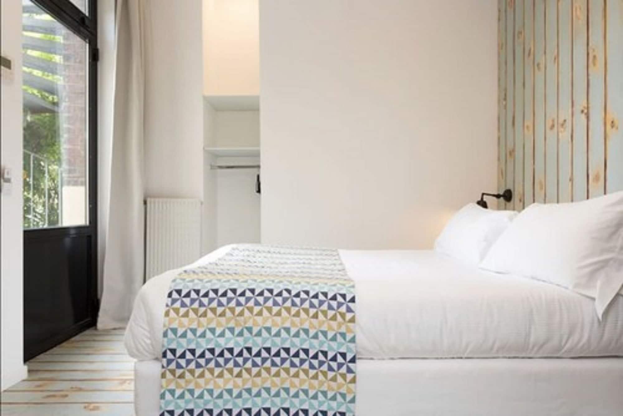 Atypik Hotel Clichy Eksteriør billede