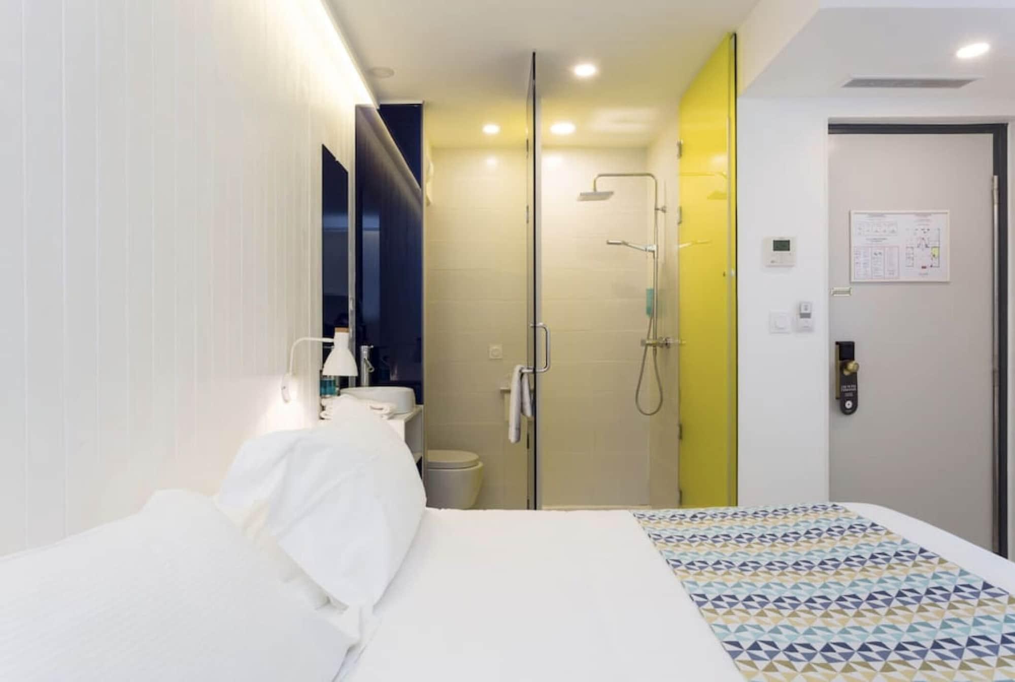 Atypik Hotel Clichy Eksteriør billede
