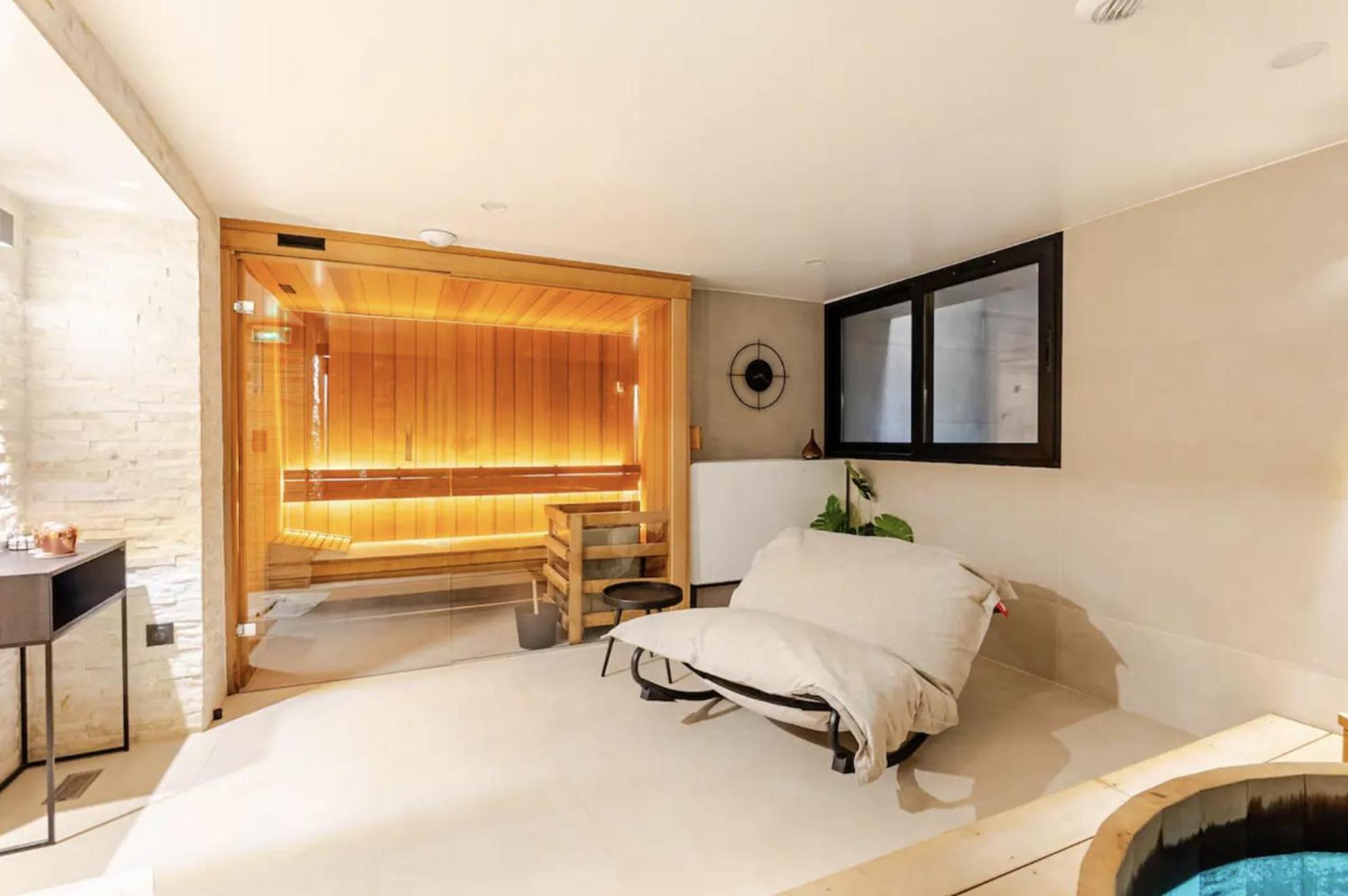 Atypik Hotel Clichy Eksteriør billede